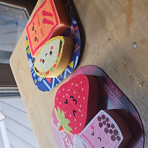 FUN KITCHEN SPONGES - Picture 10 of 12